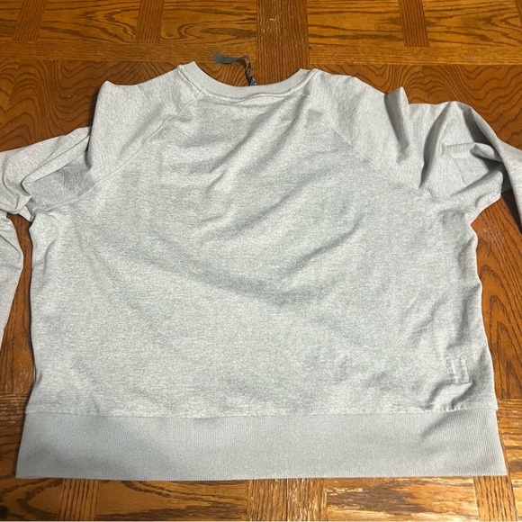 Vuori Long Sleeve Halo Crewneck in Gray with Elite Beach Volleyball Graphic Sz S - Picture 11 of 13